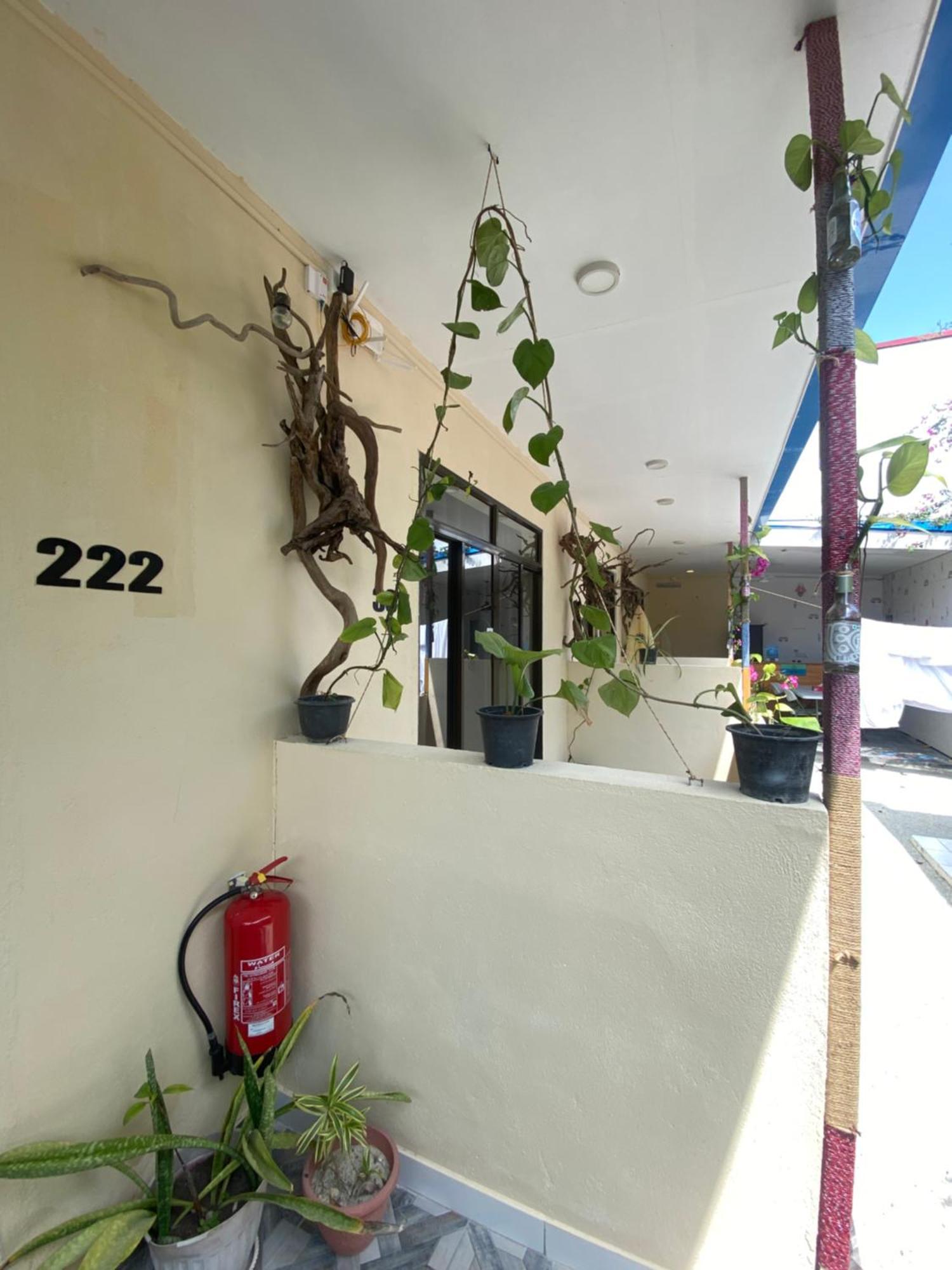 Maavaharu Guest House Himmafushi Esterno foto